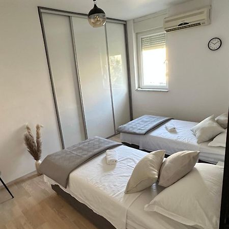 Bili Brig Apartment Zadar Eksteriør billede